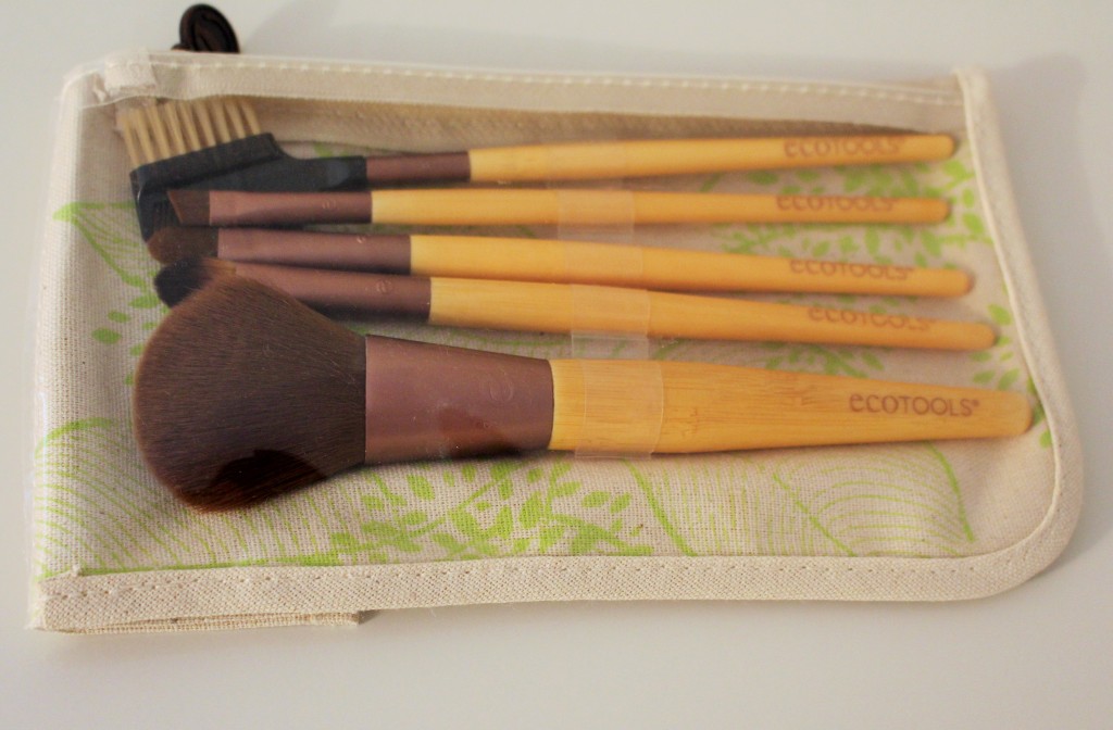 A piture showing Eco Tools make-up brush starter set
