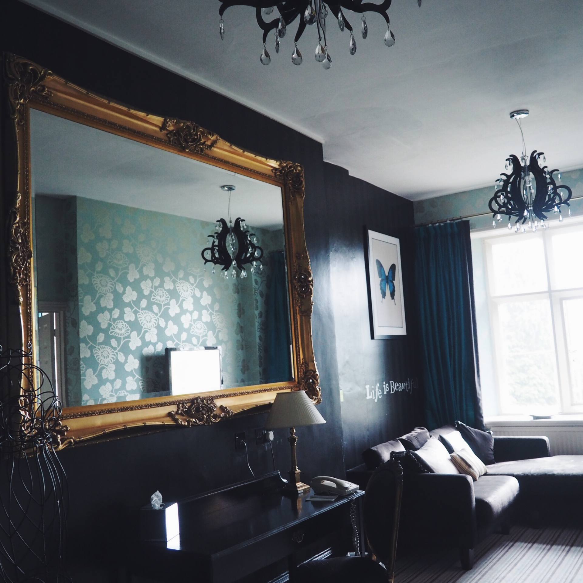 Coed-Y-Mwster Hotel Bridal Suite