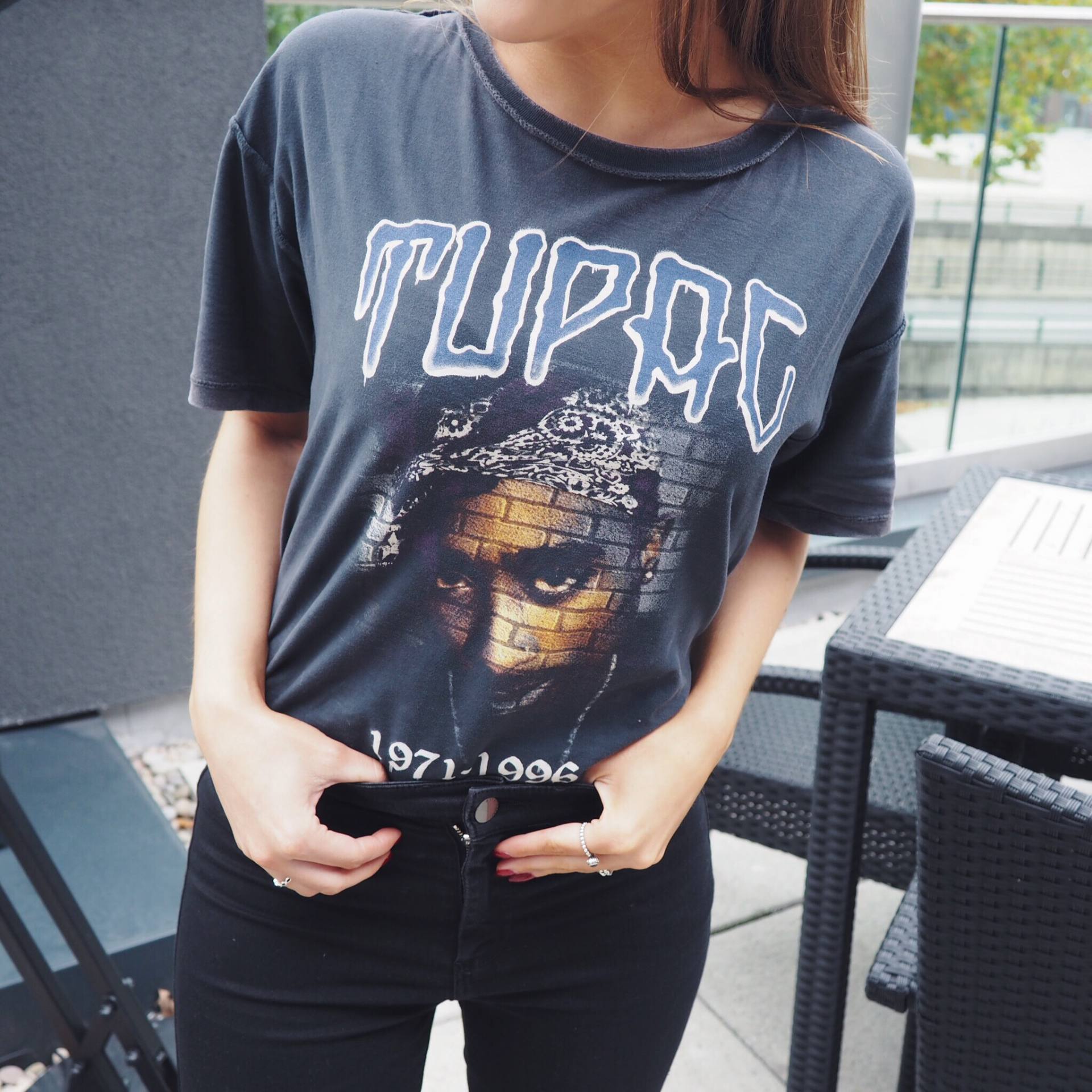 Fashion blogger wearing music t-shirts